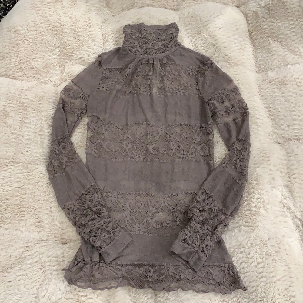 Long laced blouse